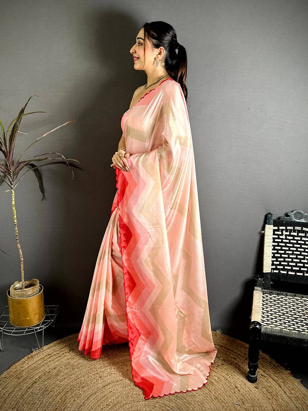 
Elegant Ombre Zigzag Chinnon Chiffon Saree