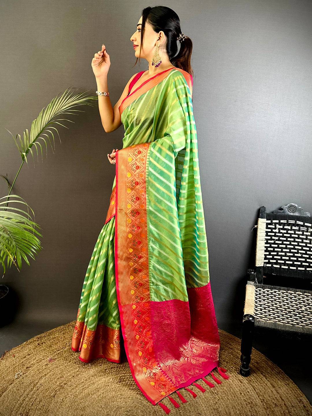 Green Banarasi Lehriya Katan Silk Saree

