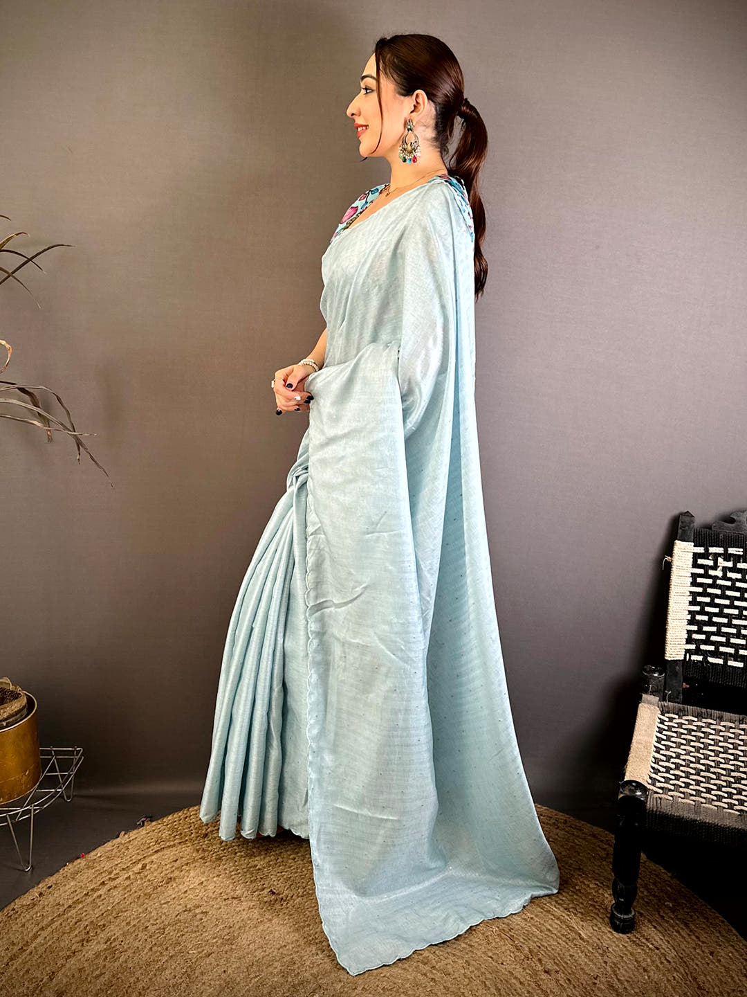 Exclusive Air Silk Resham Cutwork Saree