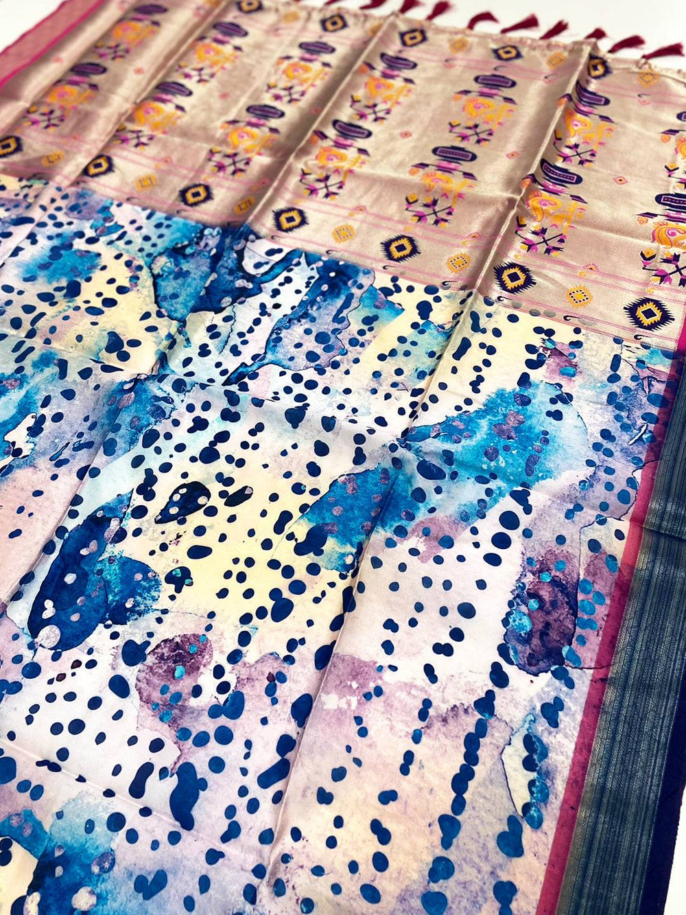 Multi Geometric Floral Pallu Saree