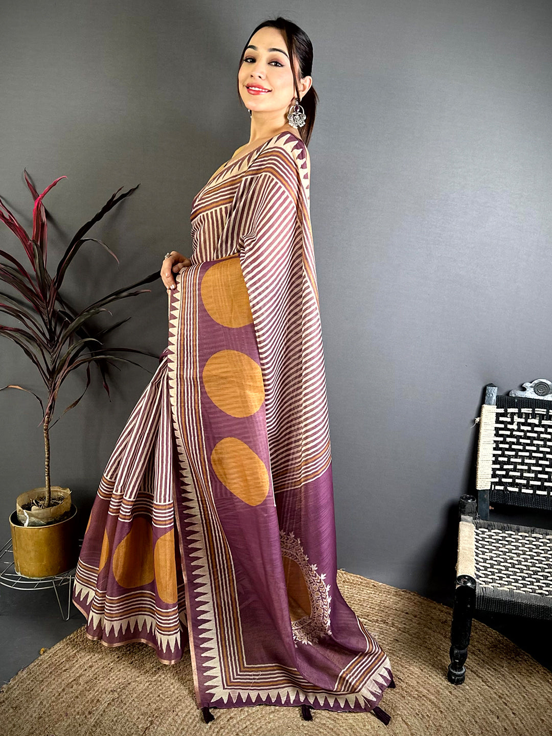 Majestic Ajrakh Print Linen Saree


