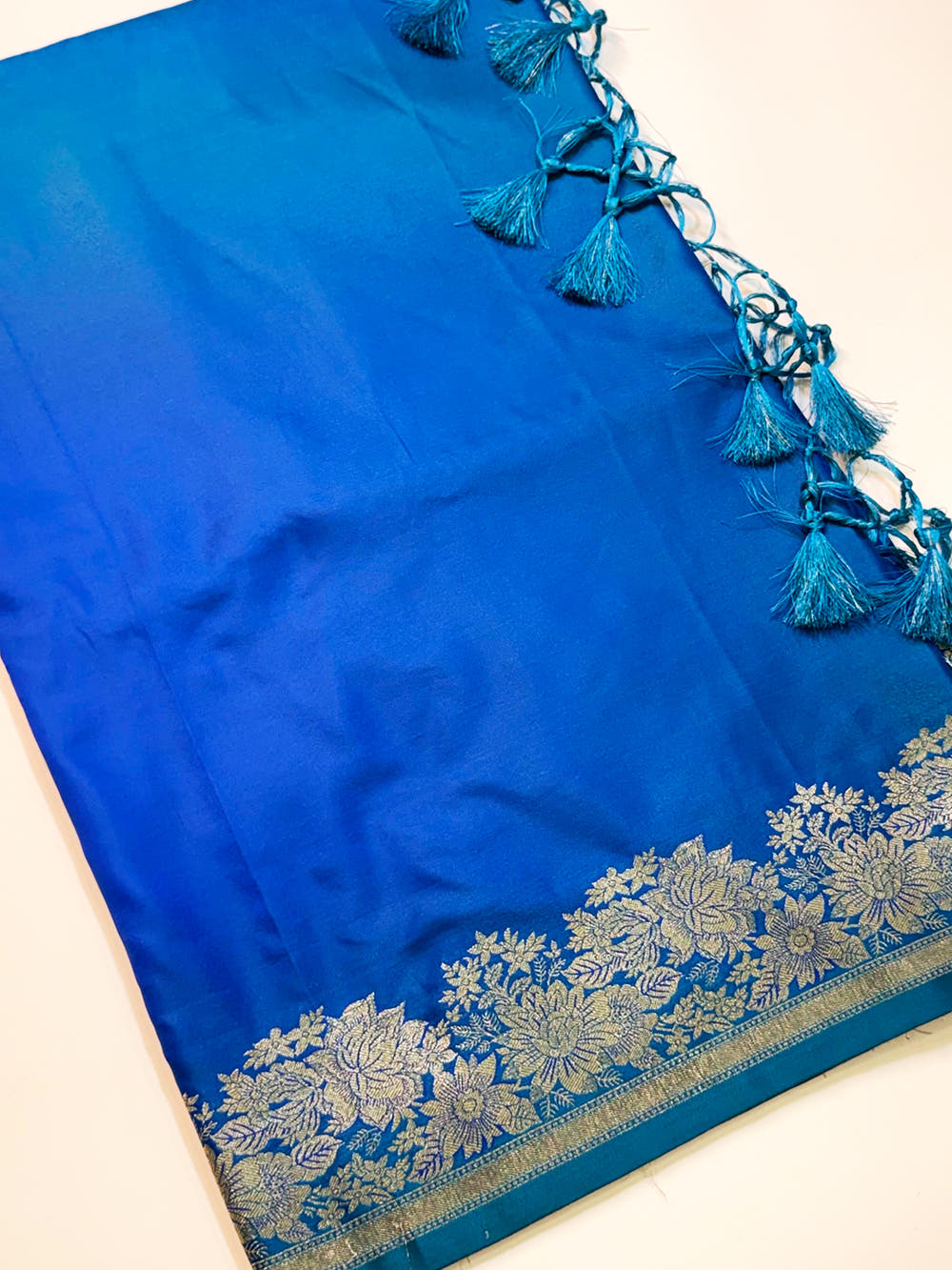 Radiant Ombre Weaving Mashru Silk Saree