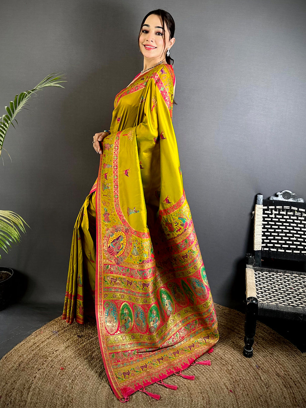 Majestic Kashmiri Pashmina Minakari Saree