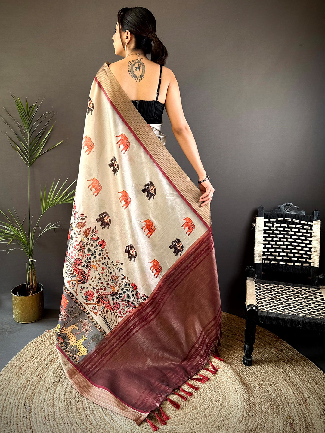 Ivory Digital Kalamkari Printed Tussar Silk Saree
