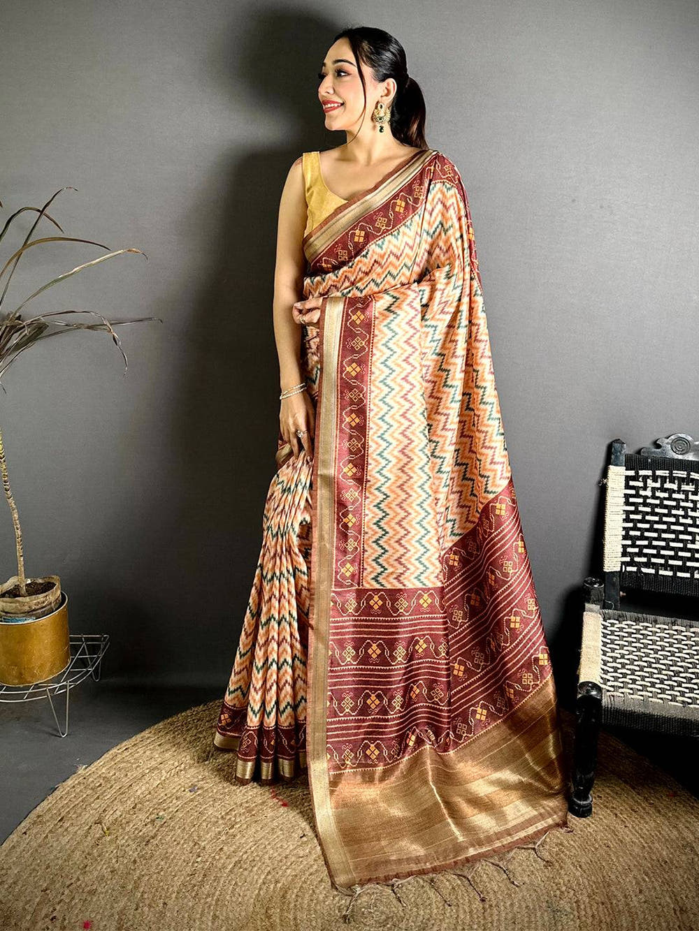 Exclusive Ikkat Gaji Lakda Patta Silk Saree