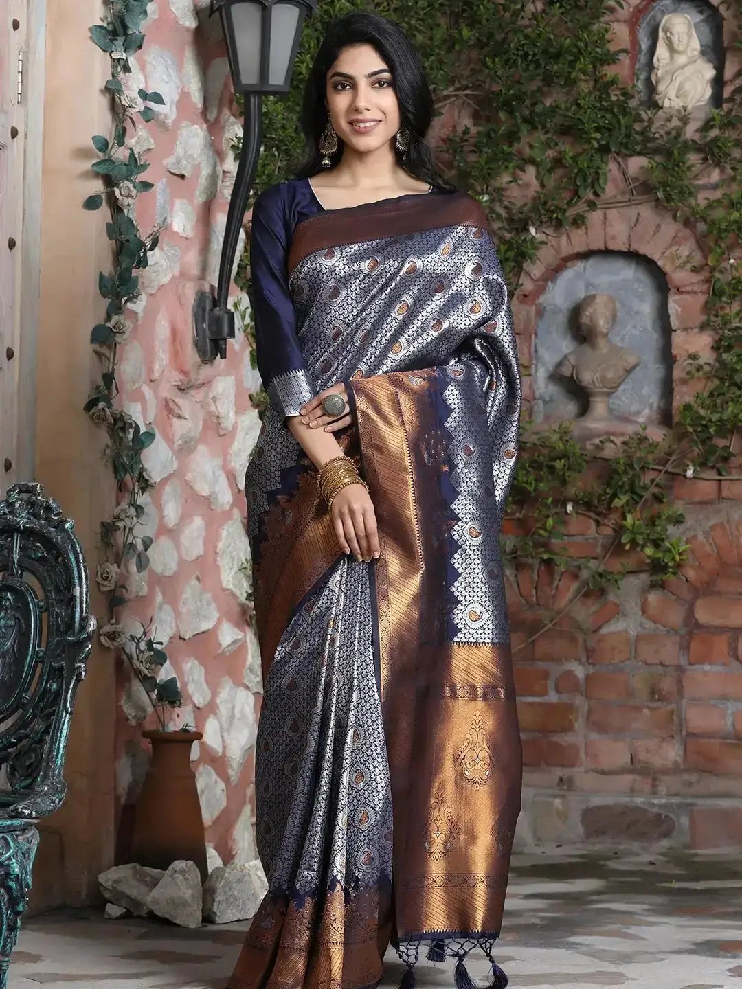 Kanjivaram Silk Saree With Zari Work 