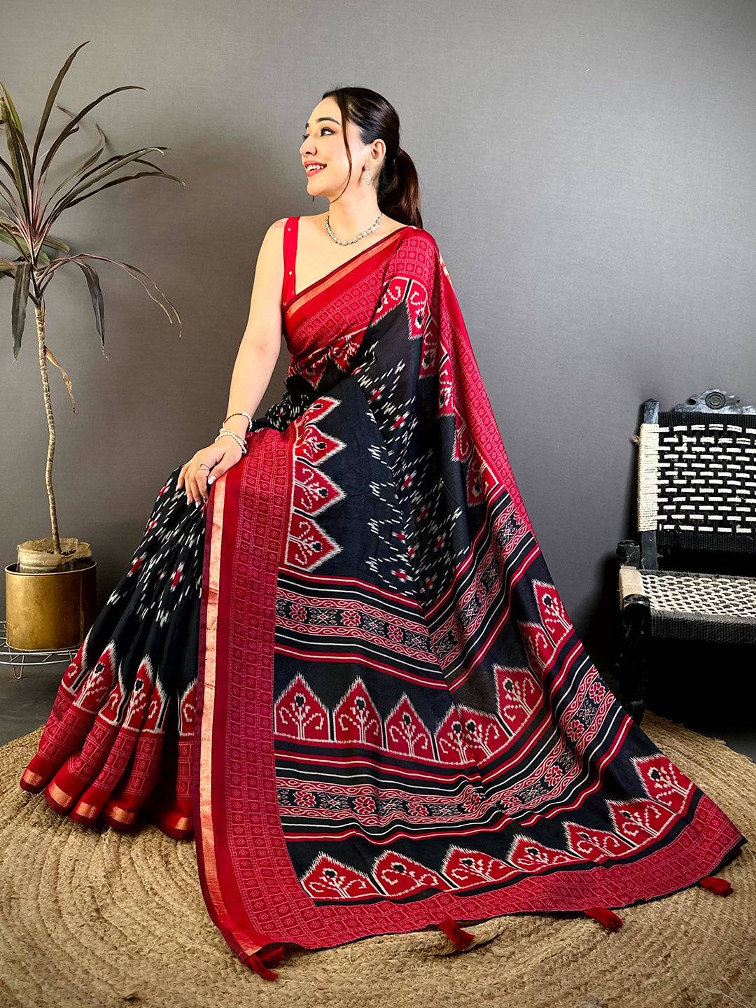 Black Mul Cotton Ikkat Rudraksha Border Saree