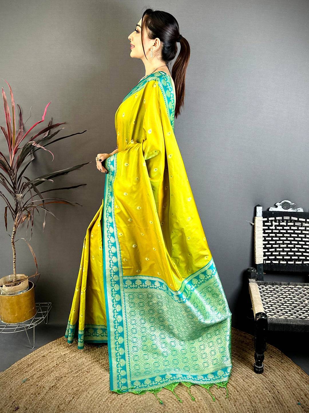 Regal Lime Yellow Gadwal Border Saree