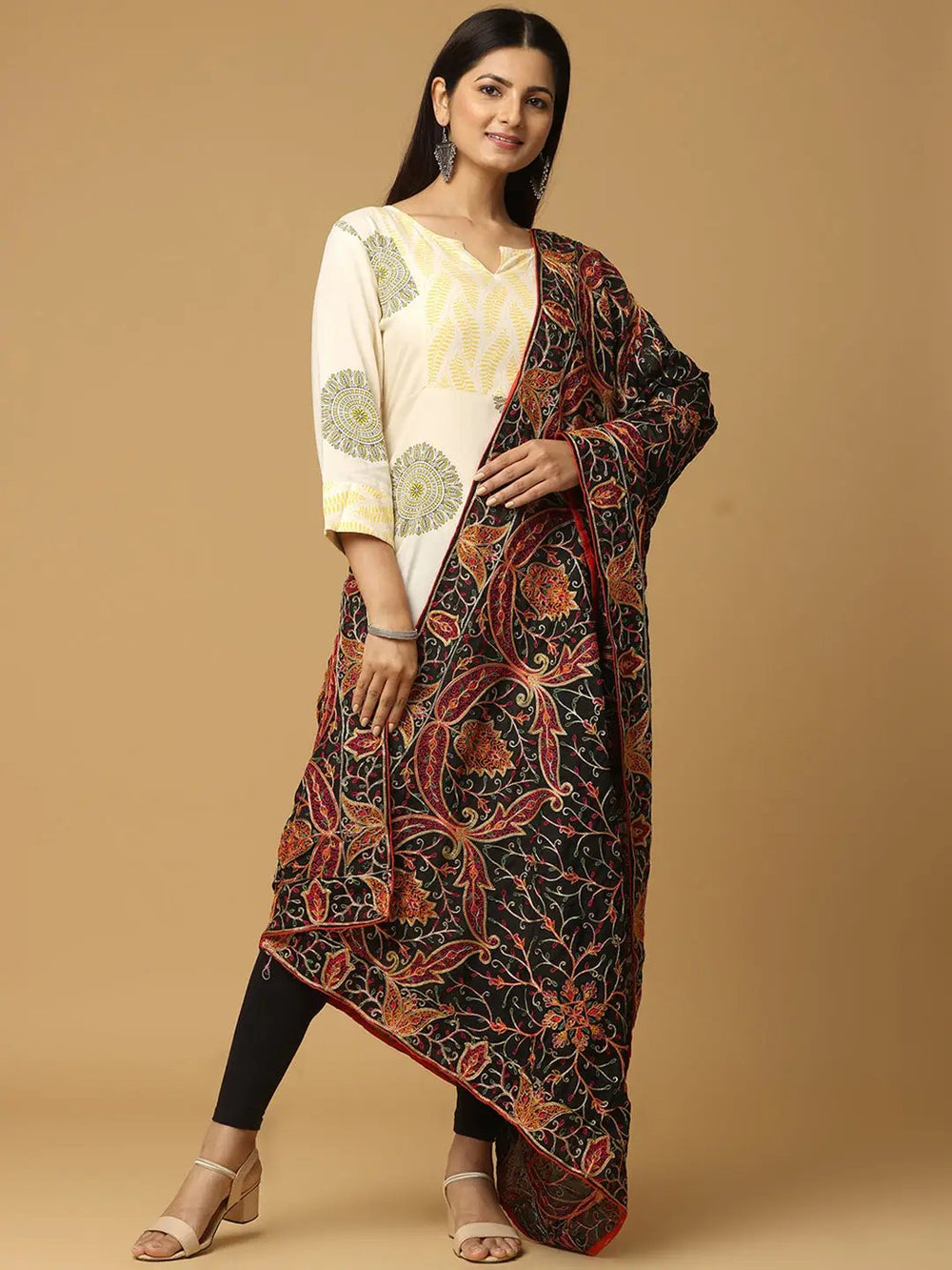 Elegant black pashmina dupatta with intricate threadwork