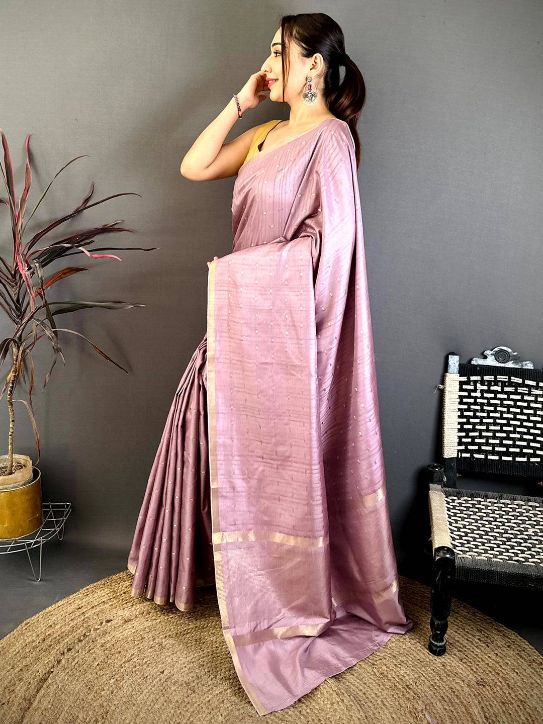 Radiant Slub Tussar Zari Butti Weave Saree