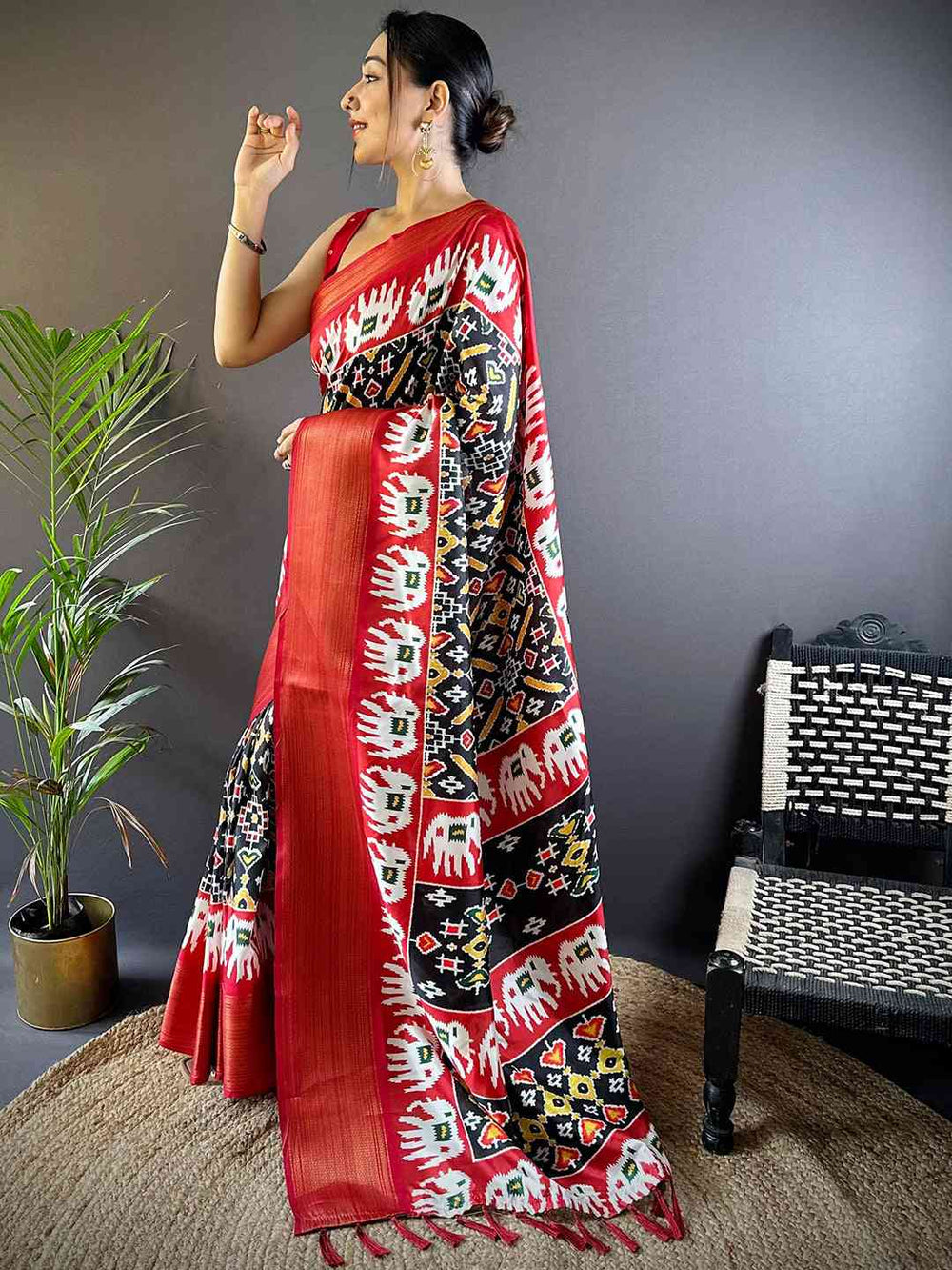 Black Chanderi Silk Patola Radiance Saree
