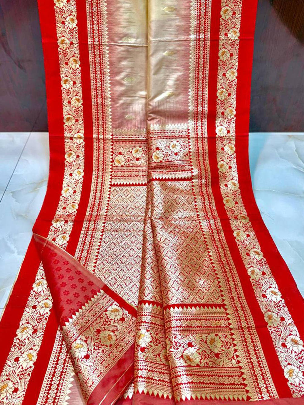 Gold Zari Woven Cream Soft Silk Saree

