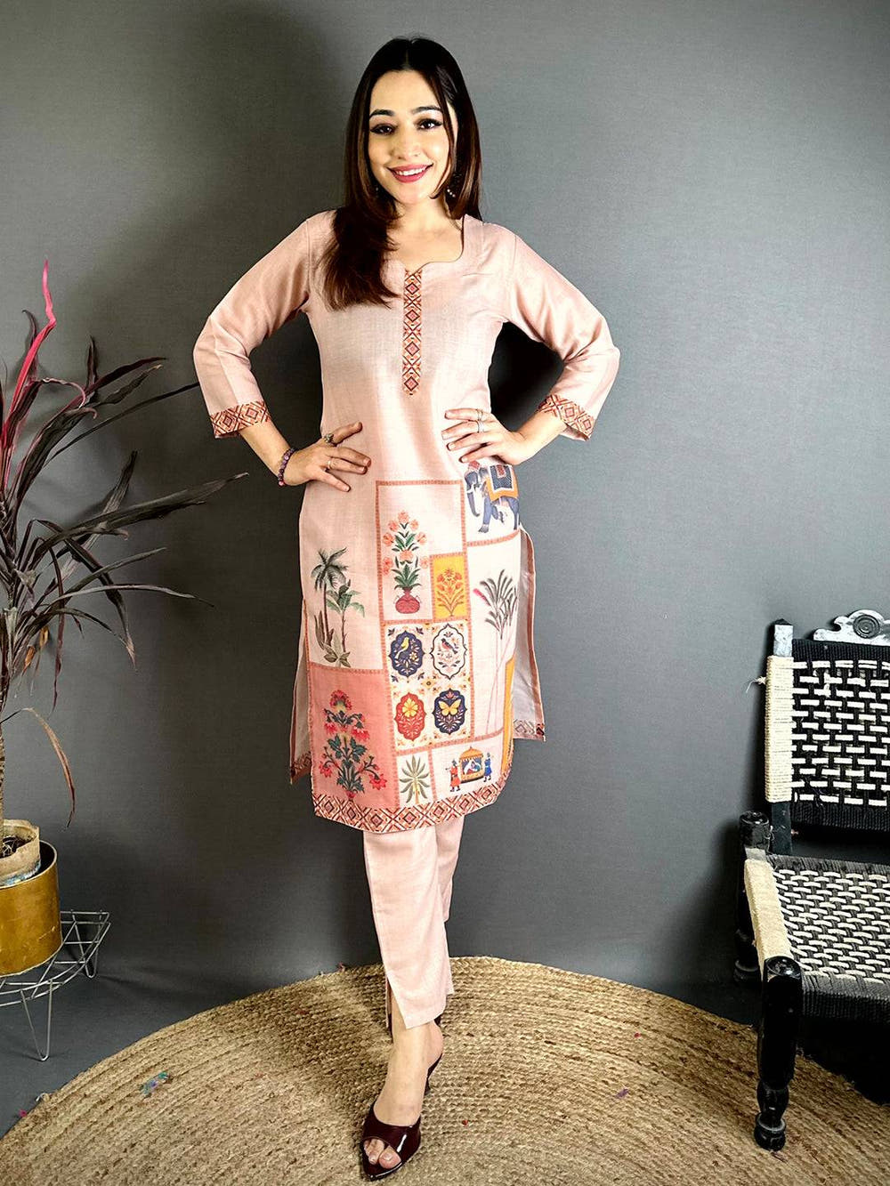 Mughal Butta Square Neck Kurti