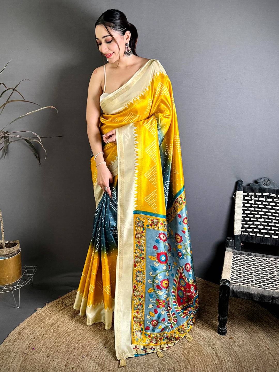 Stylish Kalamkari Pallu Bandhej Print Saree