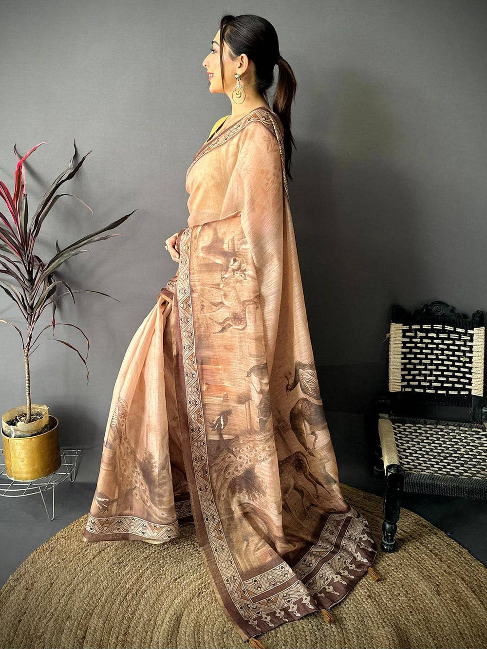 Regal Art Poster Pallu Kalamkari Linen Saree


