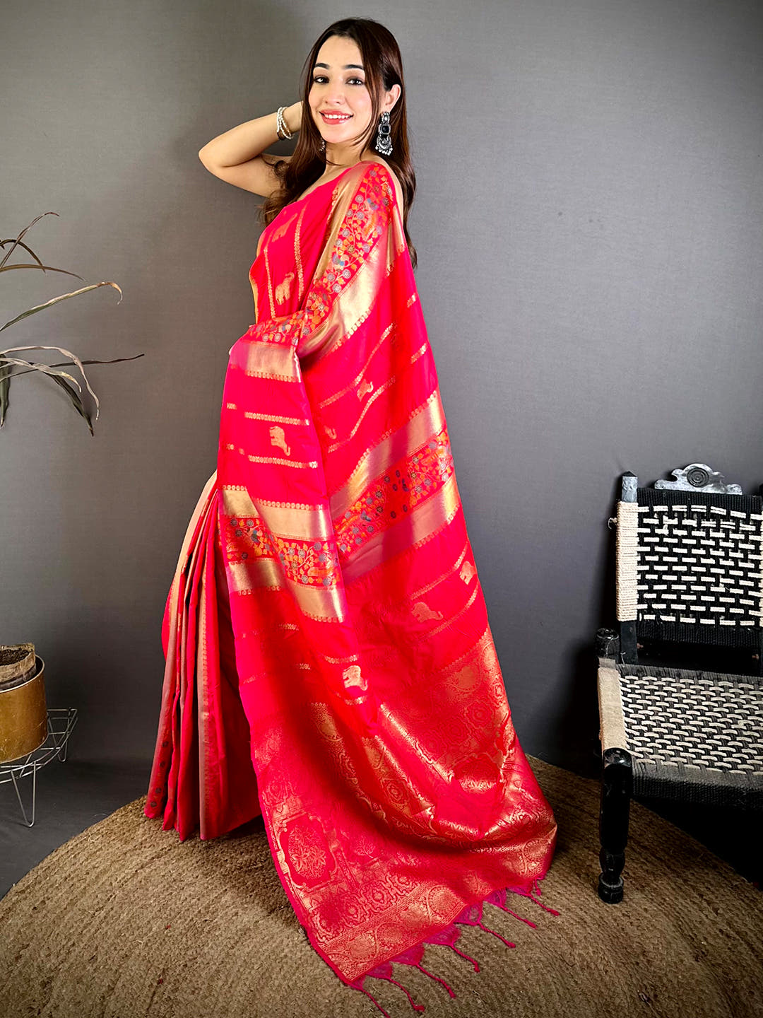 Artisan Gold Silver Zari Weaving Silk Saree