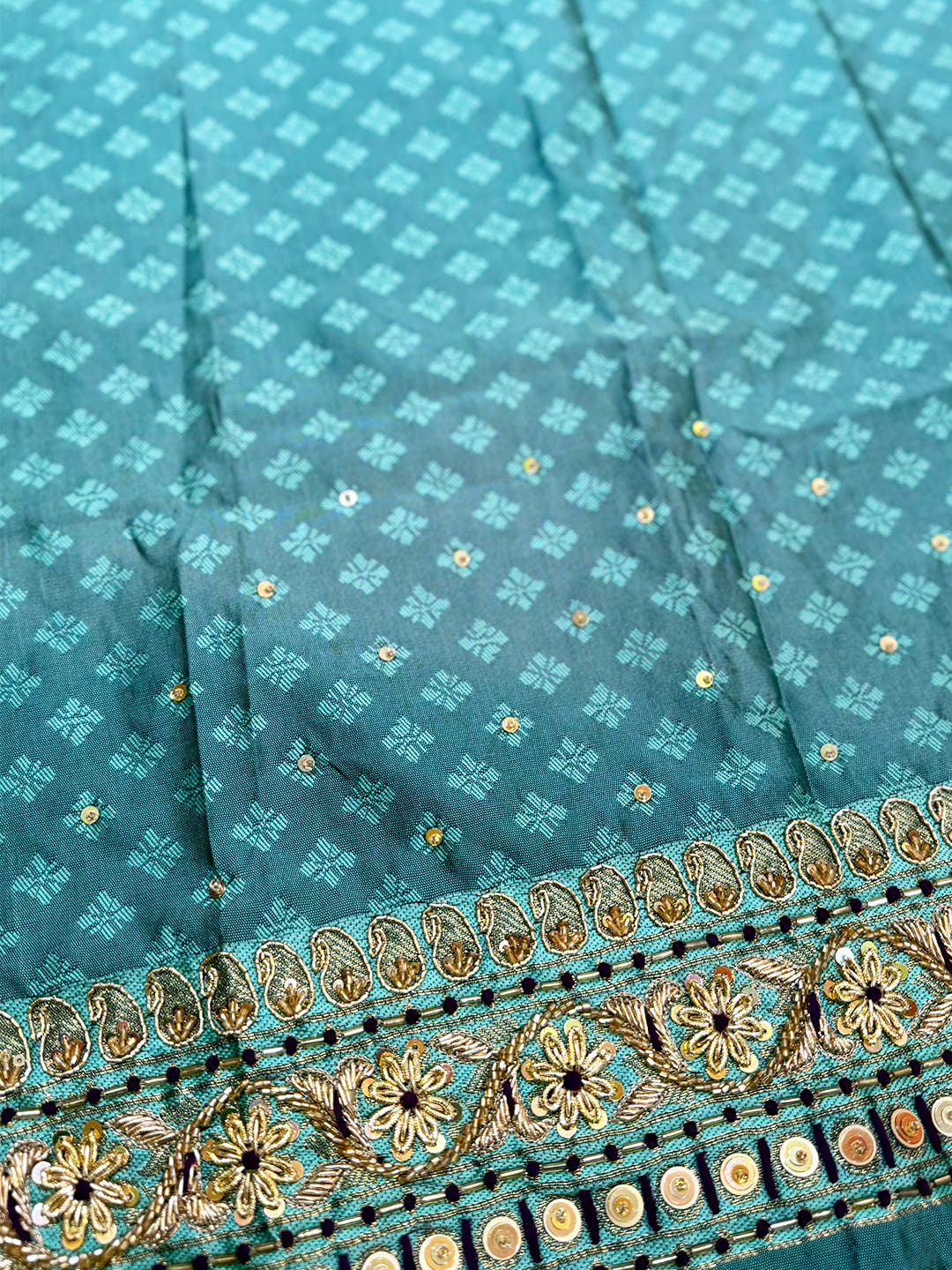 Wine Gold Zari Chex Soft Silk Saree With Maggam Blouse