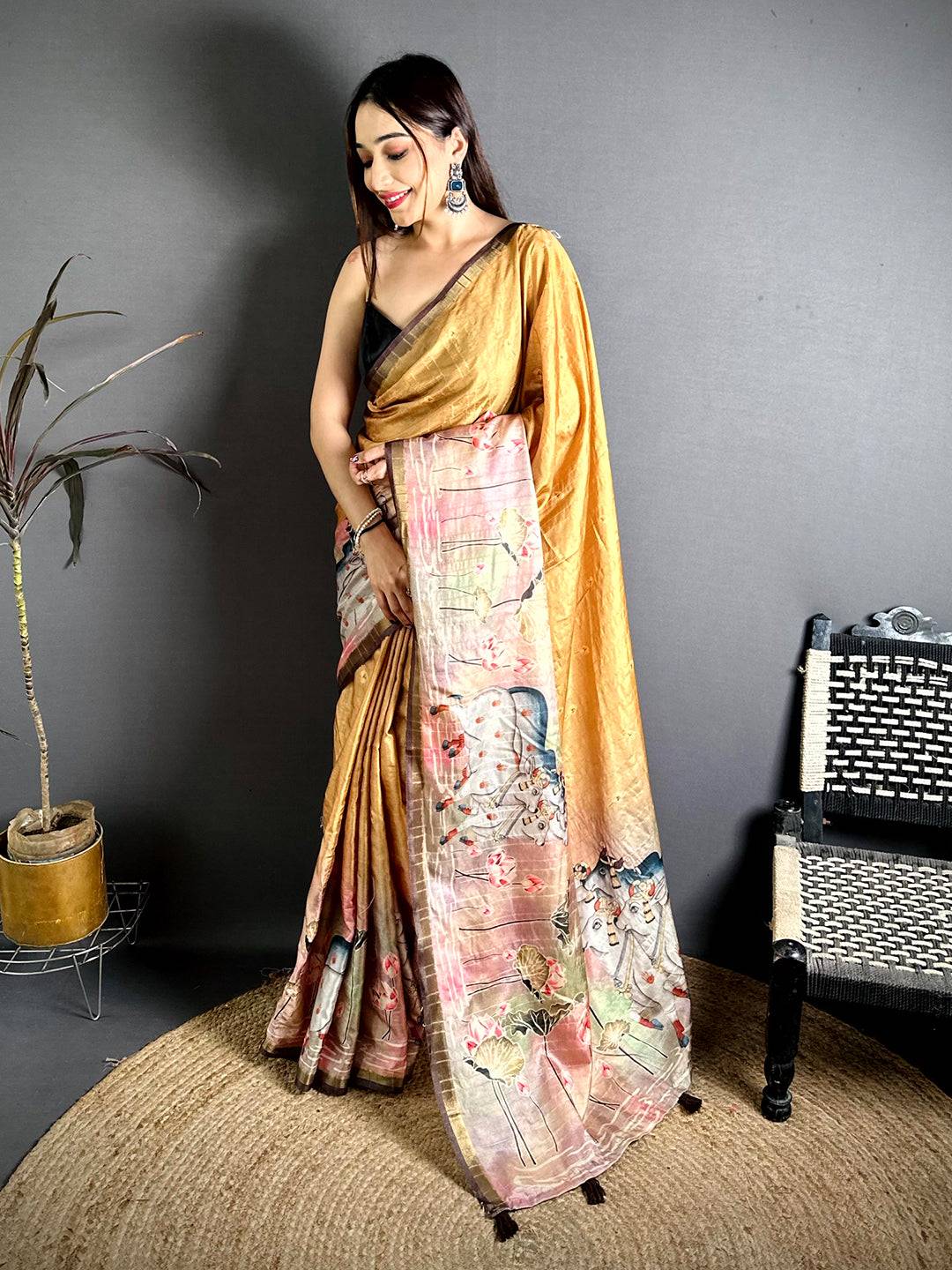 Artistic Ghicha Weave Printed Tussar Saree