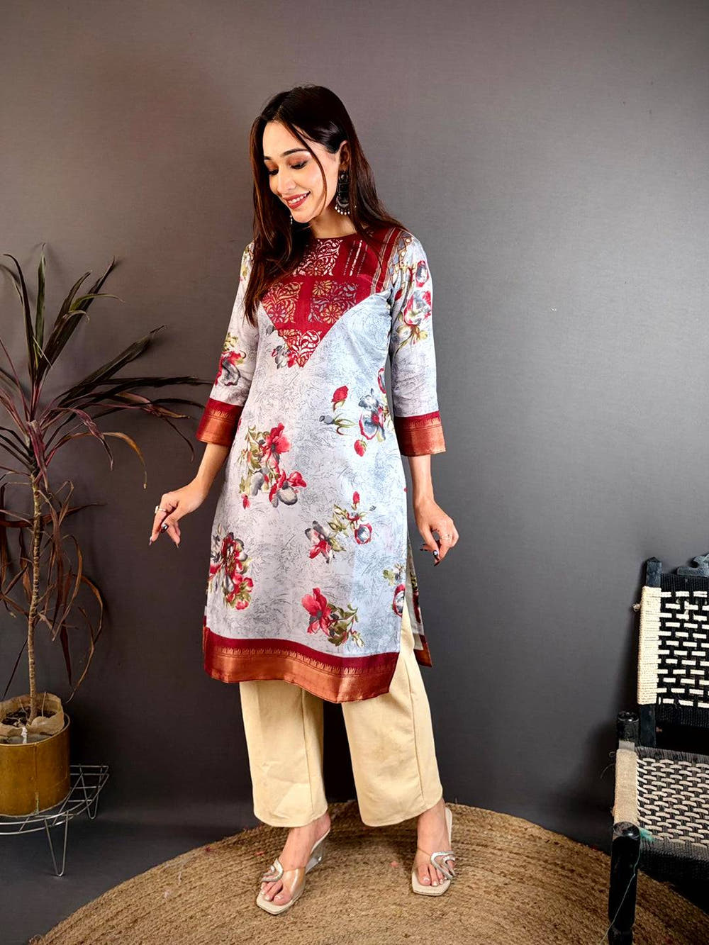 Soft Dola Silk Crew Neck Kurti