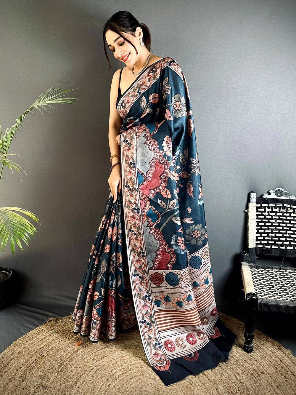 Artistic Dark Floral Soft Tussar Saree


