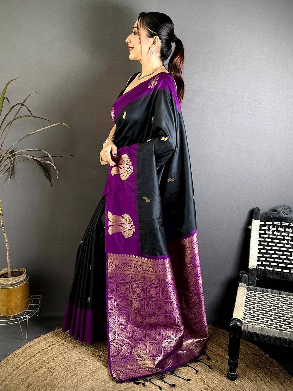 Black Silk Contrast Patta Border Saree