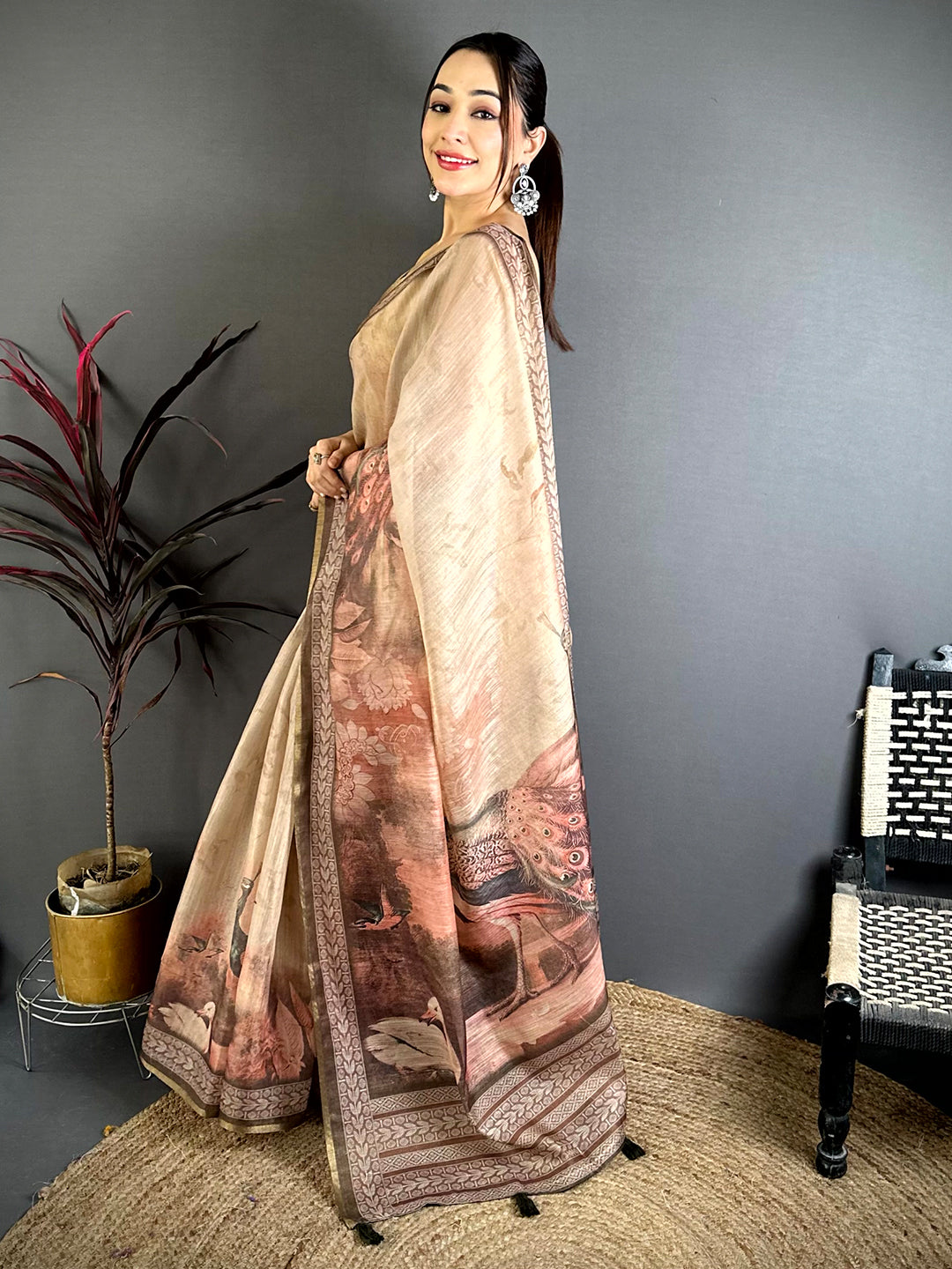 Elegant Art Poster Pallu Kalamkari Linen Saree