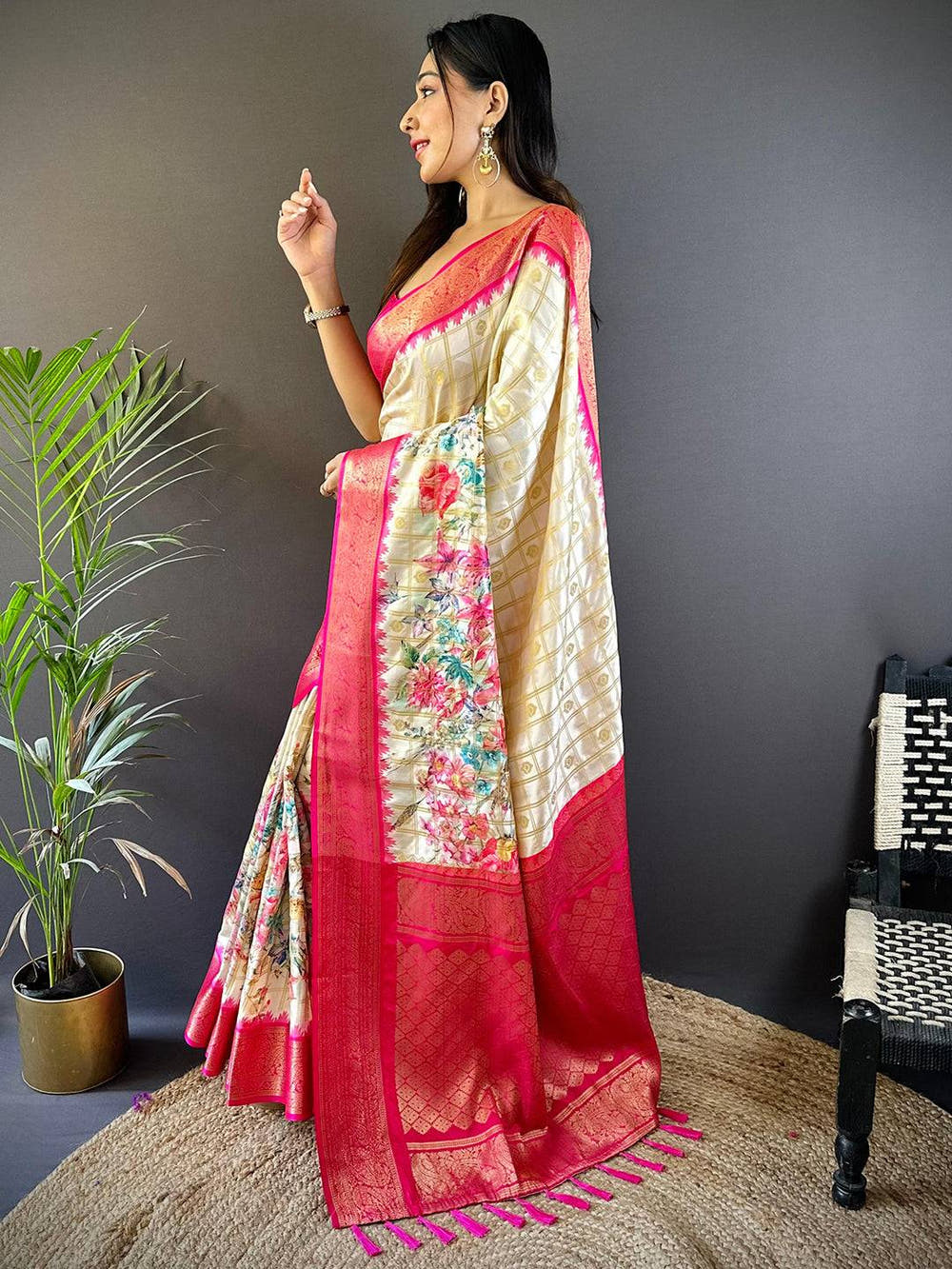 Pink Floral Bloom Kovai Rettapet Saree