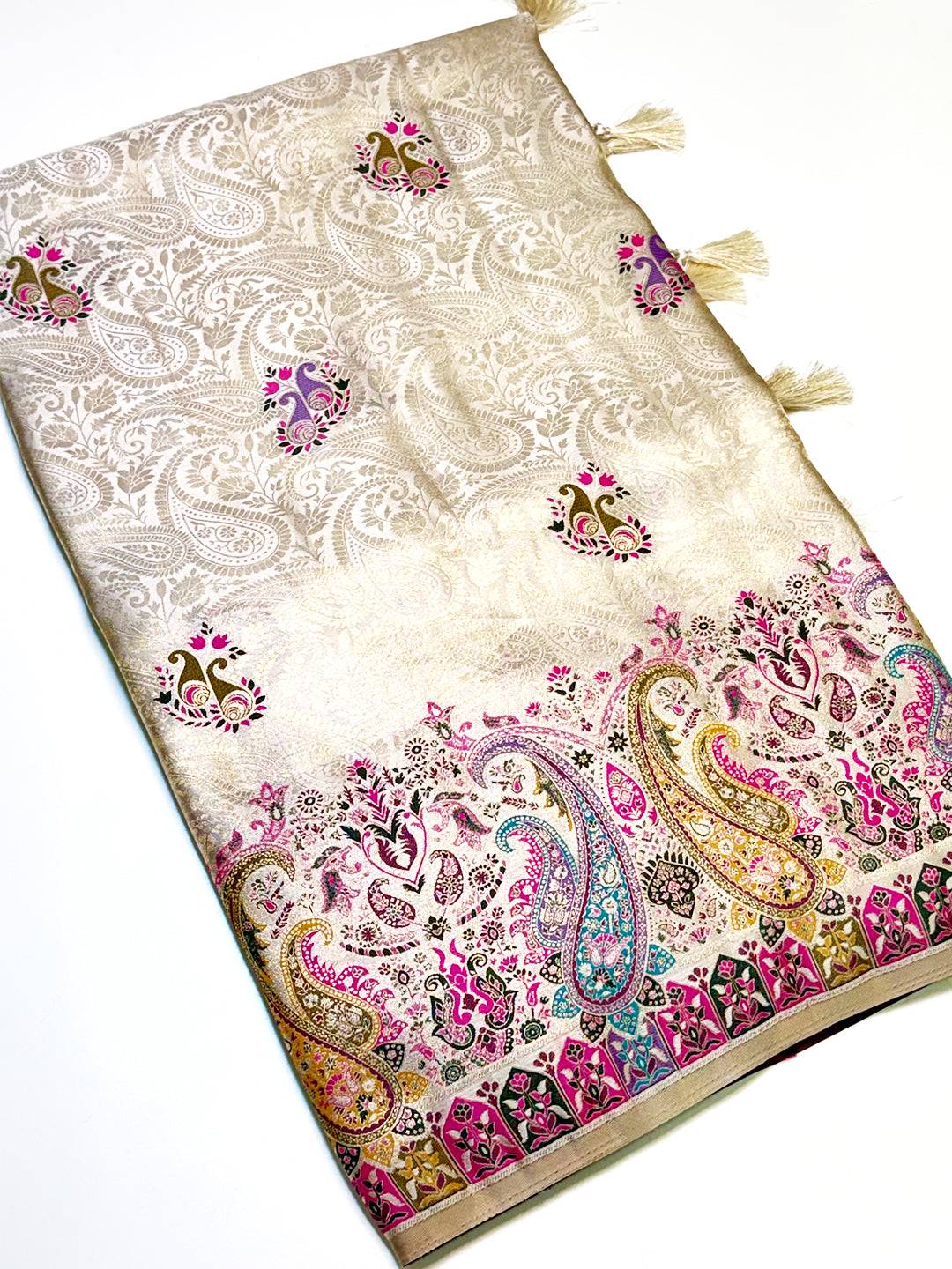 Elegant Kashmiri Jacquard Zari Weaving Saree