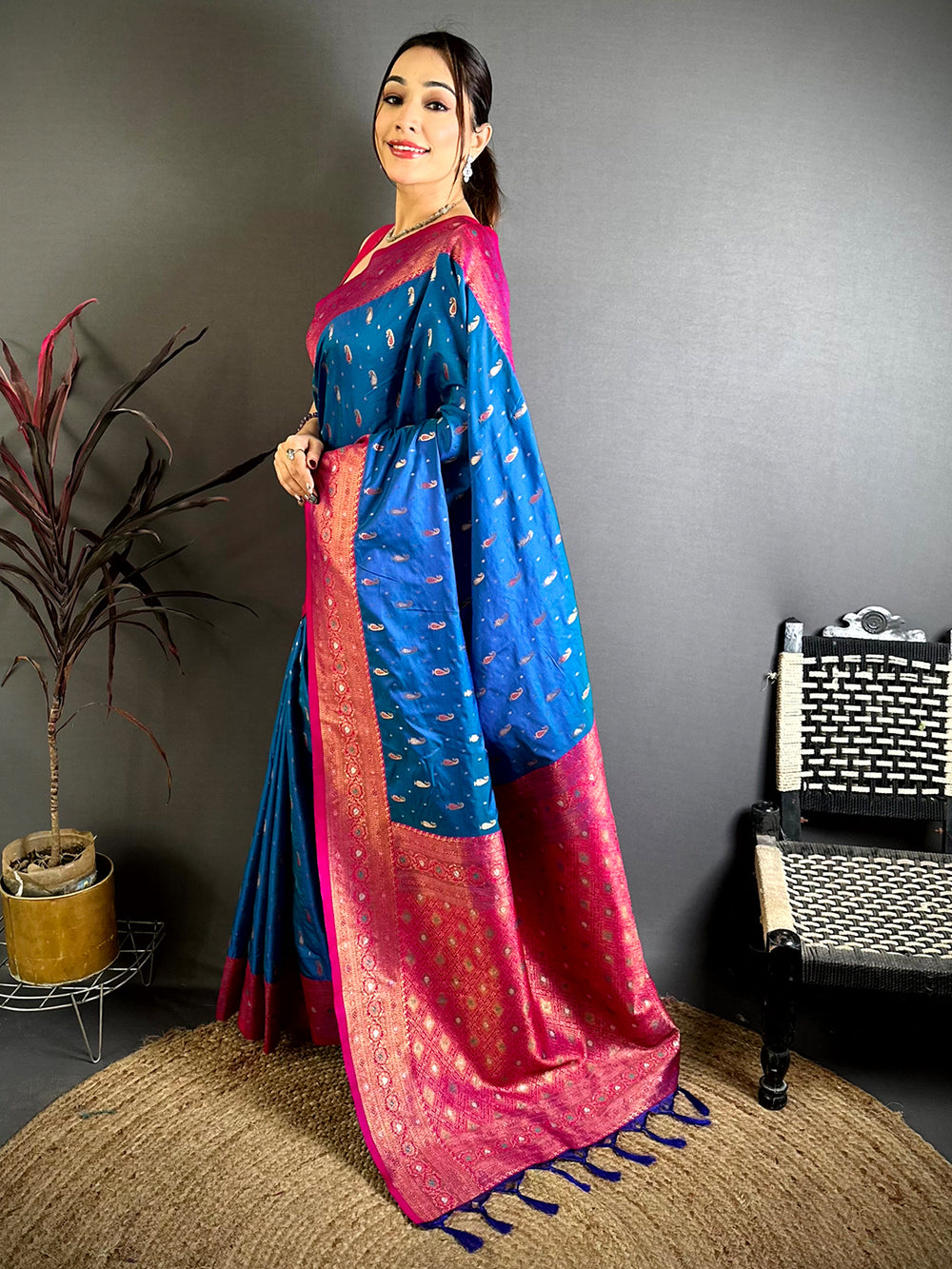 Heritage Dual Shade Kanjivaram Saree