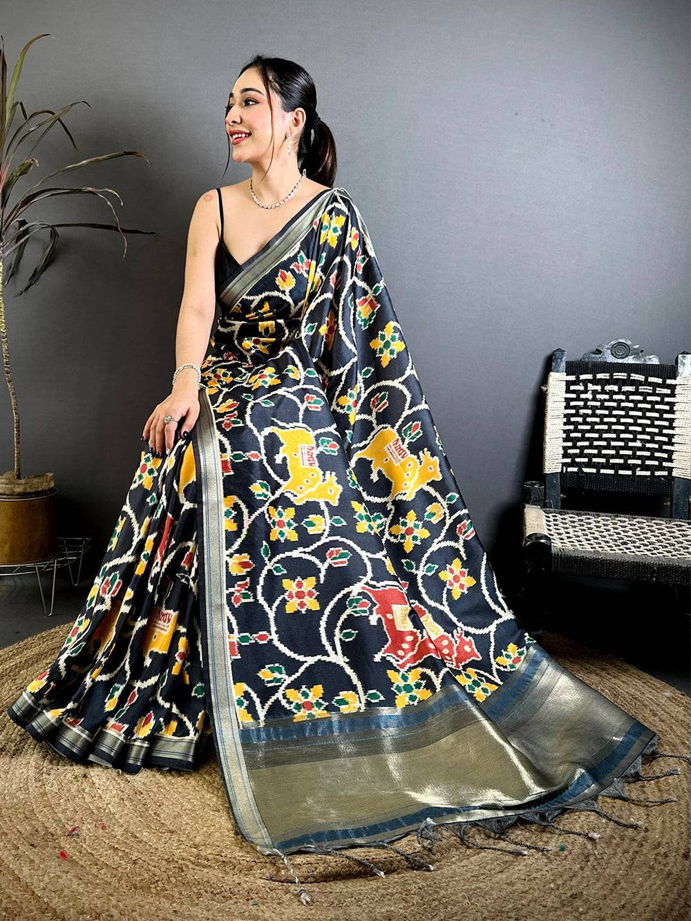 Exclusive Gold Lakda Patta Kalamkari Saree