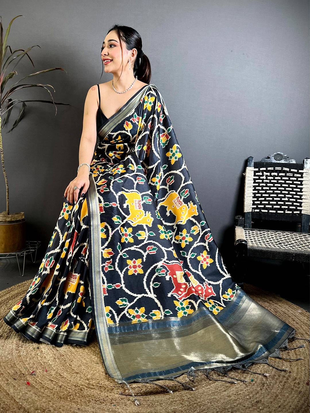 Exclusive Gold Lakda Patta Kalamkari Saree