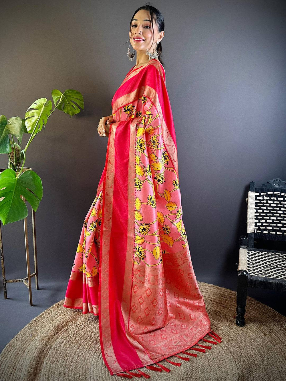 Opulent Rettapet Banarasi Silk Saree