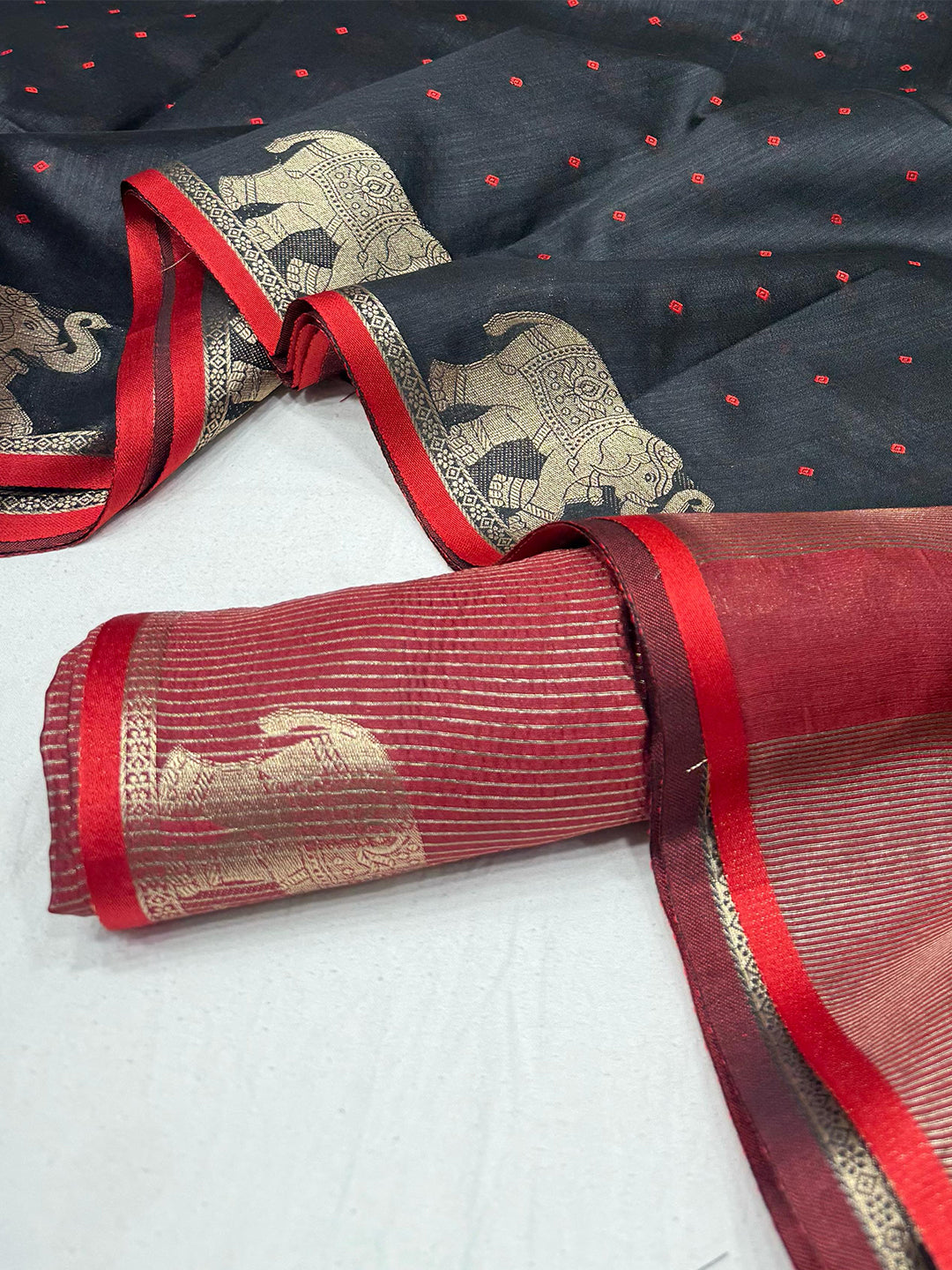 Black Pure Silk Bandhani Butti Saree