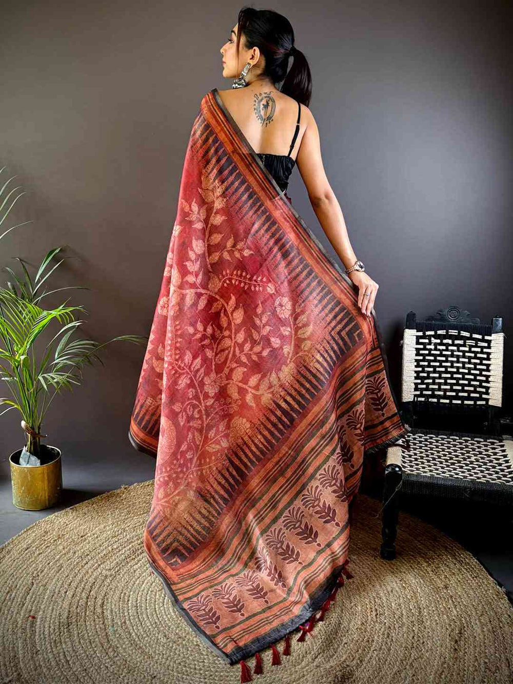 Rust Red Floral Stripes Tissue Saree