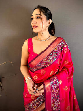 Designer Gold Zari Double Tone Pattu Saree