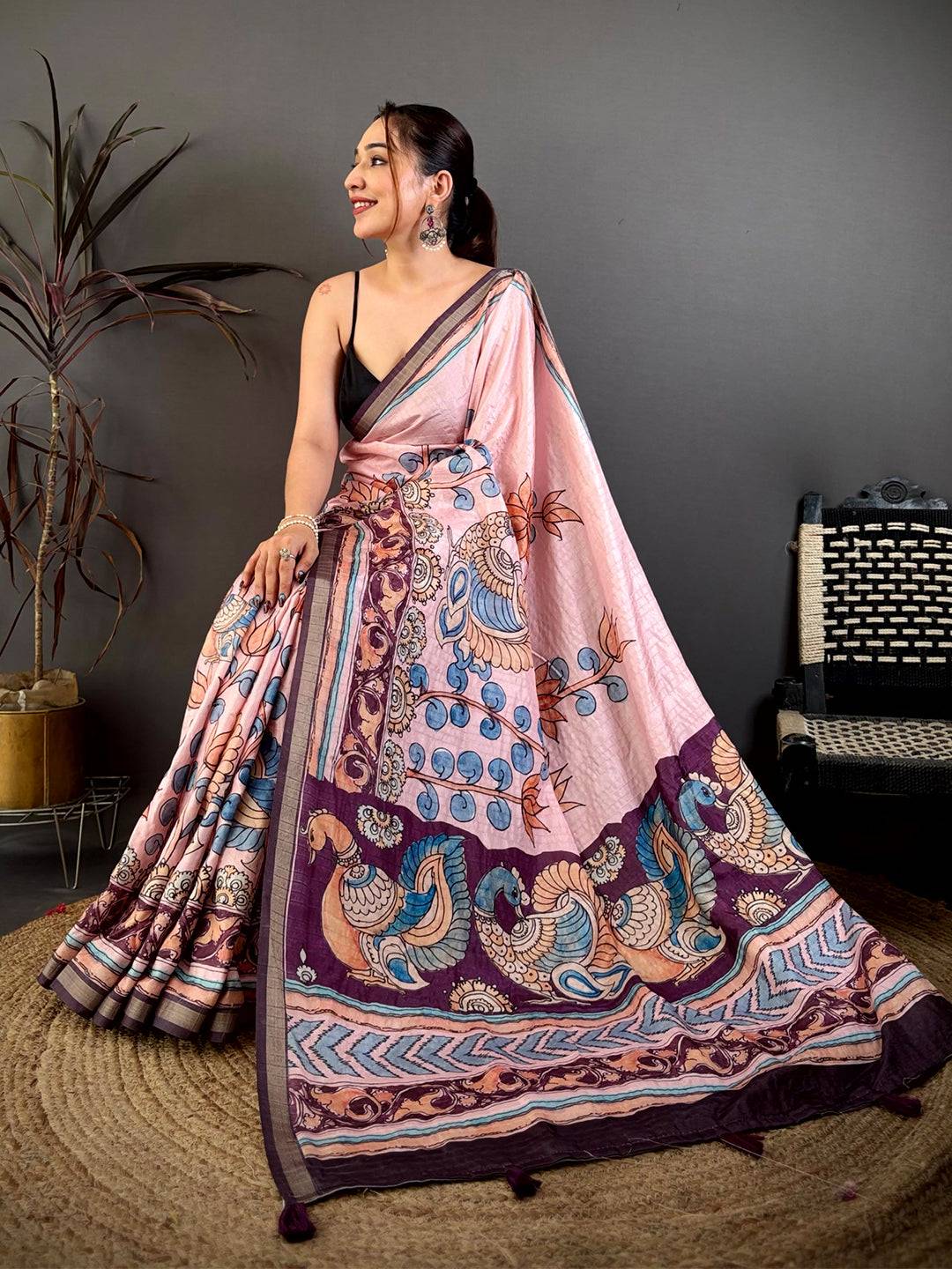 Stylish Kalamkari Lotus Tussar Saree