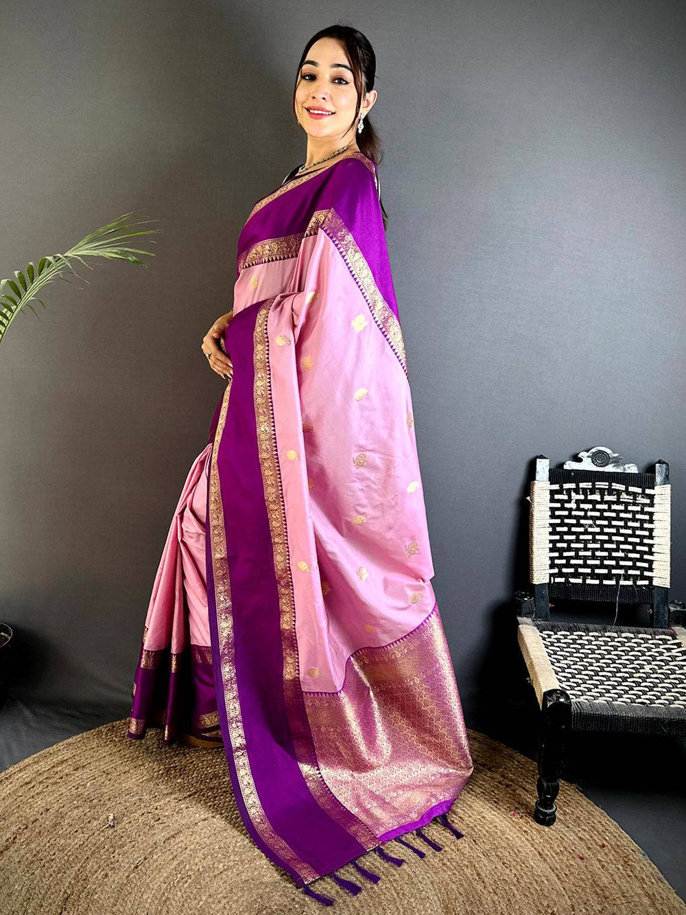Pink Gadhwal Pure Soft Silk Saree