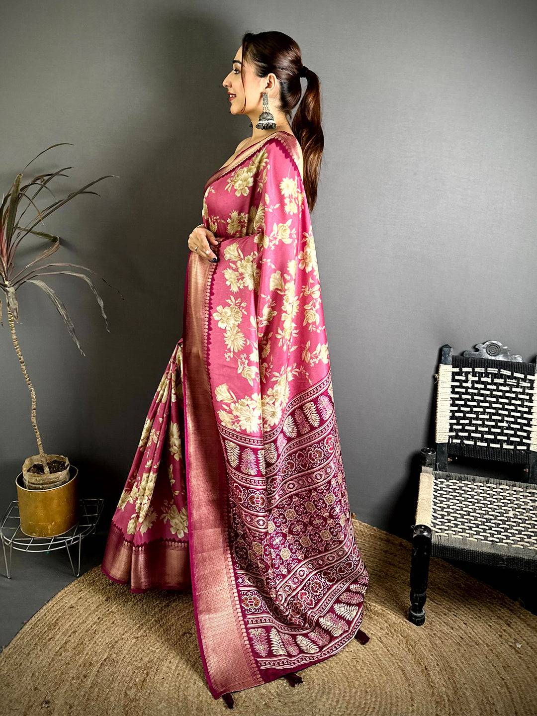 Pink Dola Big Floral Zari Kanchi Saree