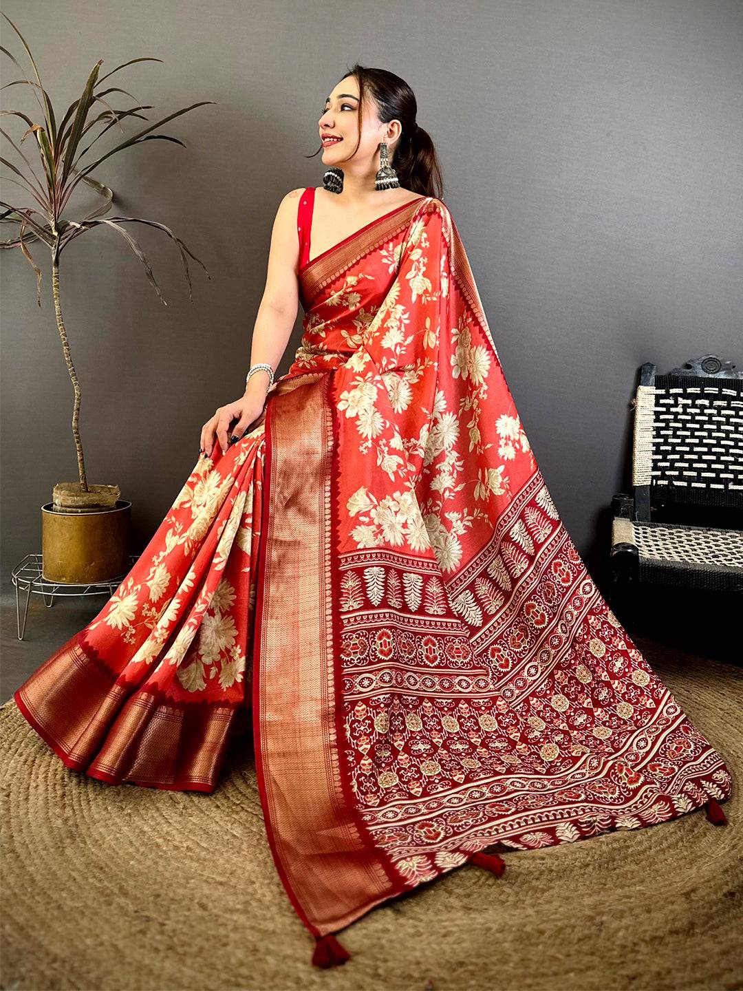 Coral Dola Big Floral Zari Kanchi Saree