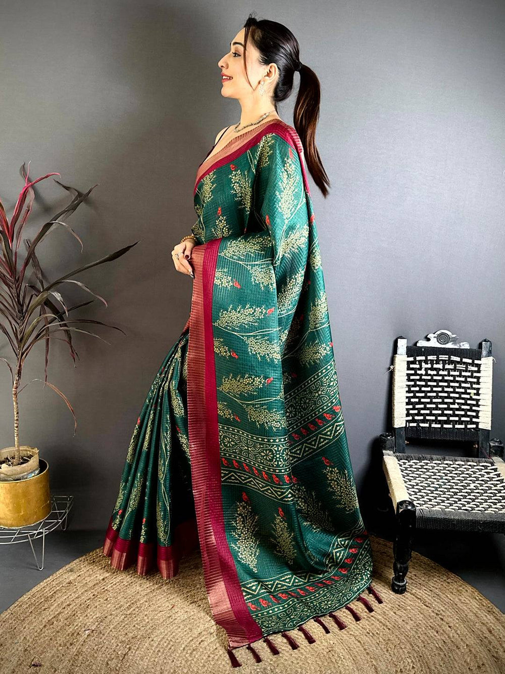 Green Tussar Zari Chex Bird Motif Saree