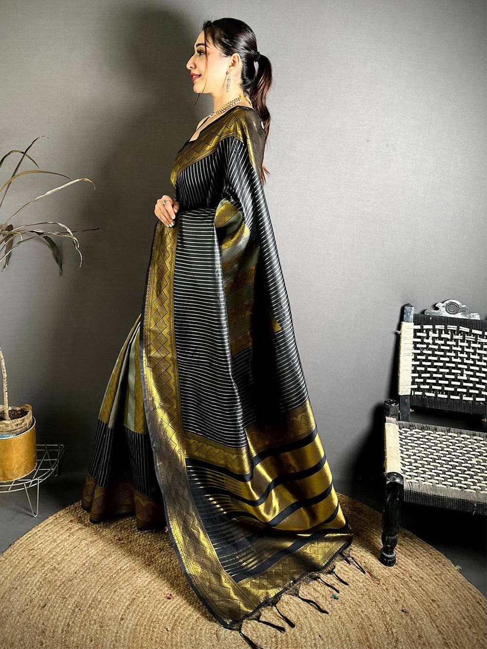 Banarasi Katan Silk Striped Zari Geometric Saree