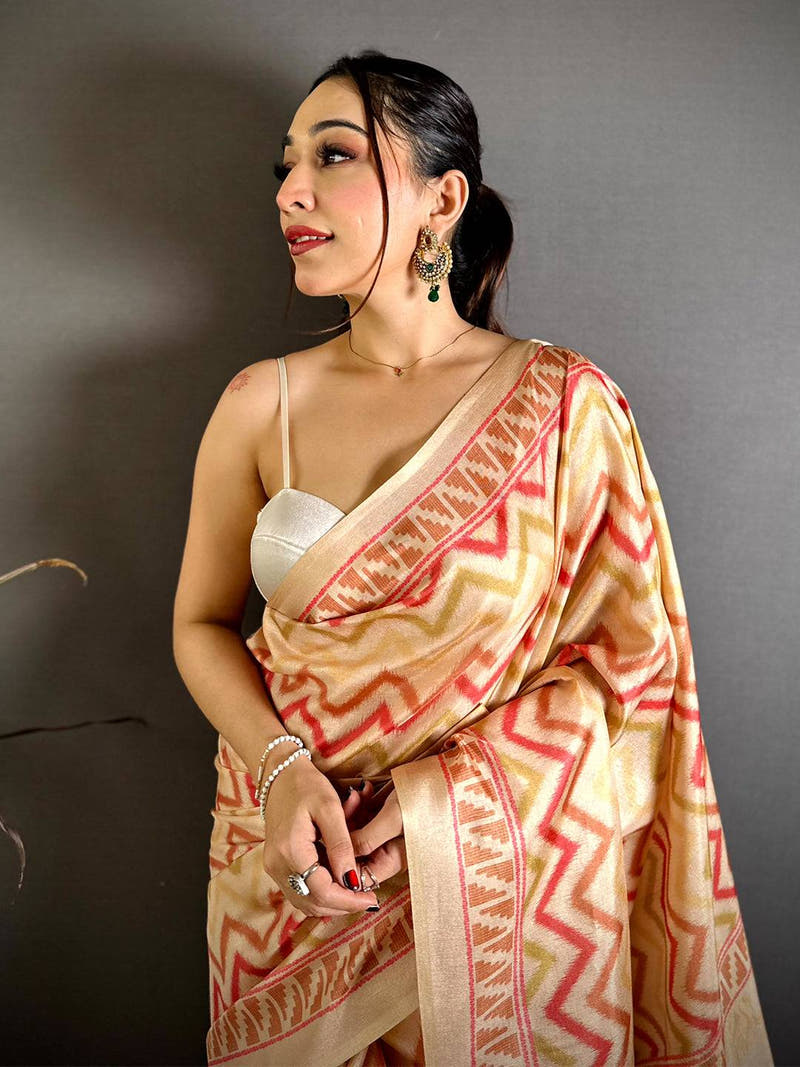 
Elegant Tussar Chevron Floral Print Saree