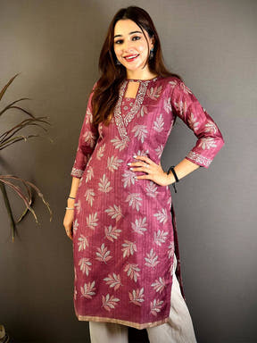 Graceful V Neck Handloom Ghicha Kurti