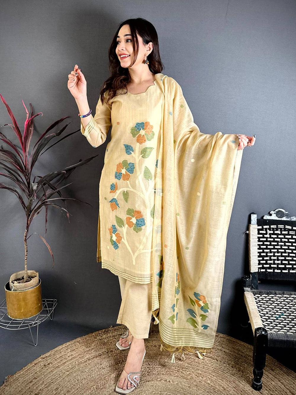 Cream Elegance Handwork Suit Set