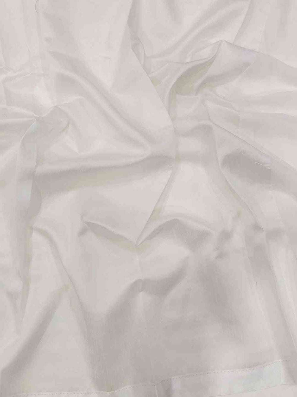 White fabric for blouse piece of georgette saree