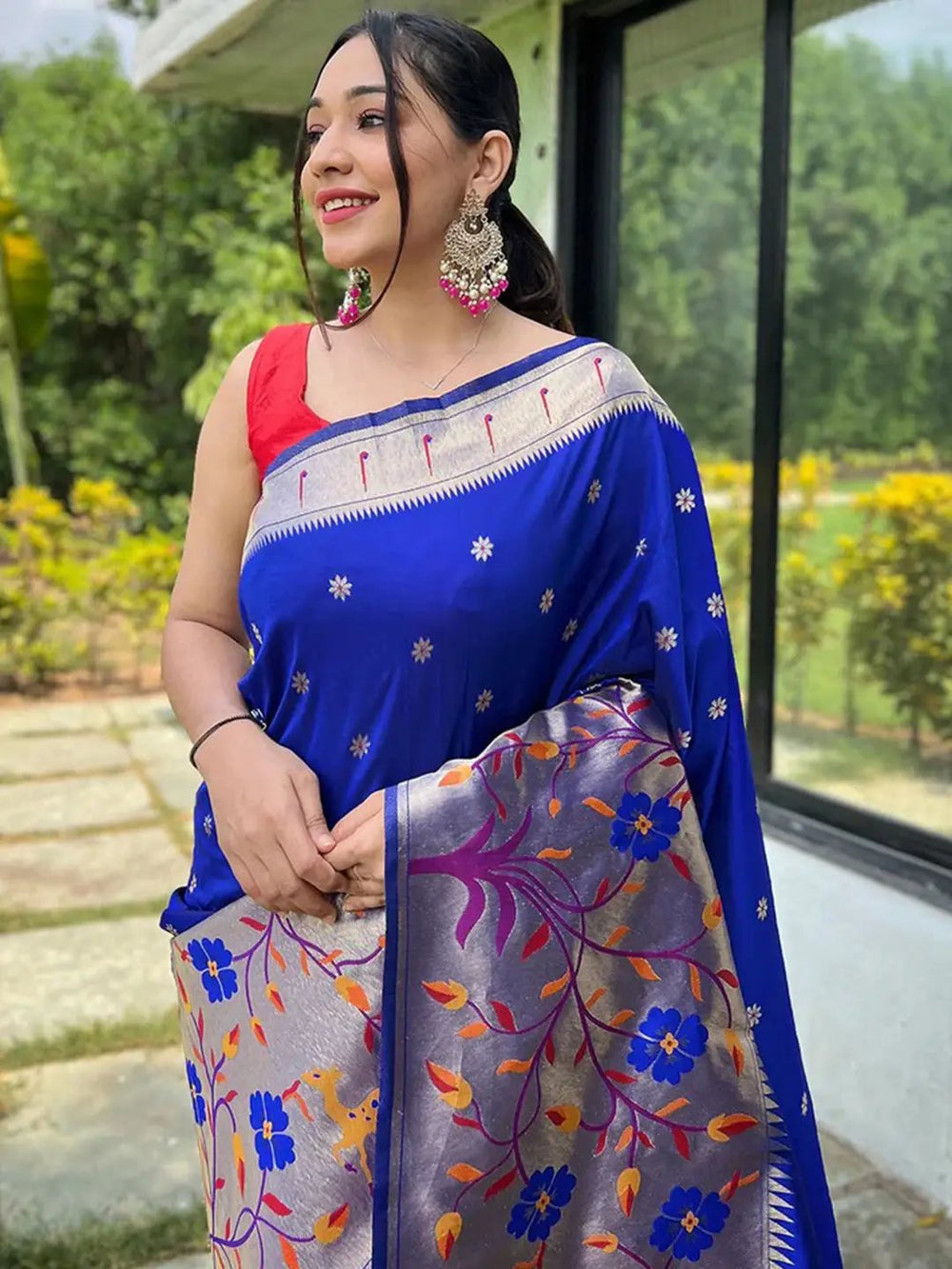 Elegant Royal Blue Paithani Saree with Intricate Woven Patterns