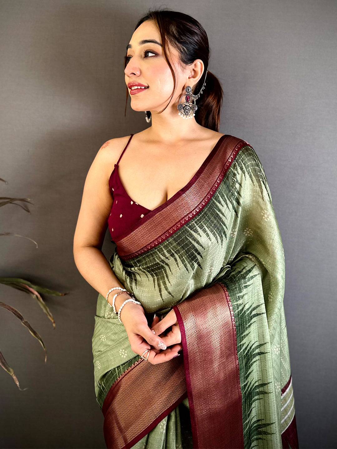 Classic Soft Dola Self Zari Katha Weaving Saree