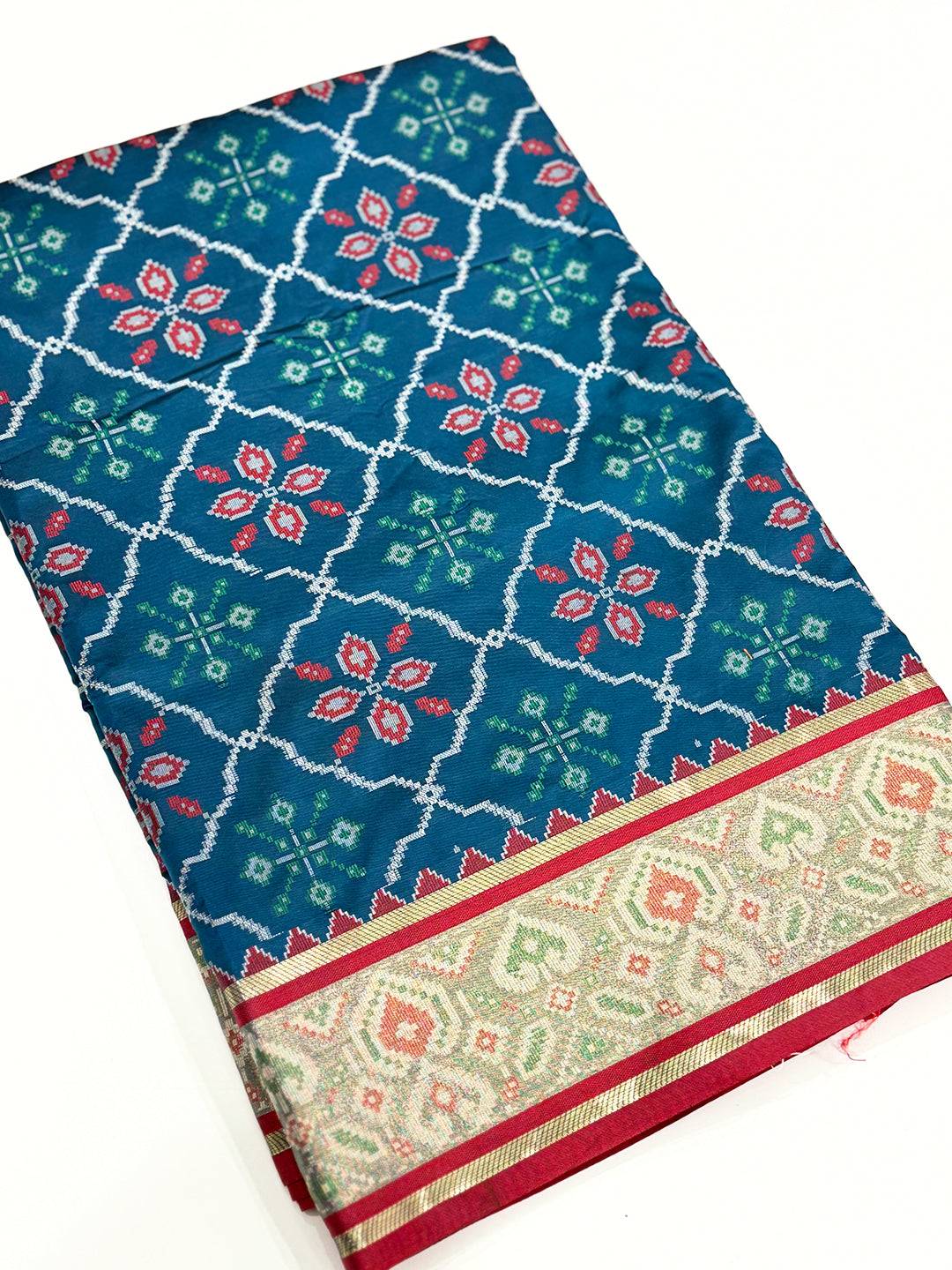 Regal Pochampally Patola Silk Saree