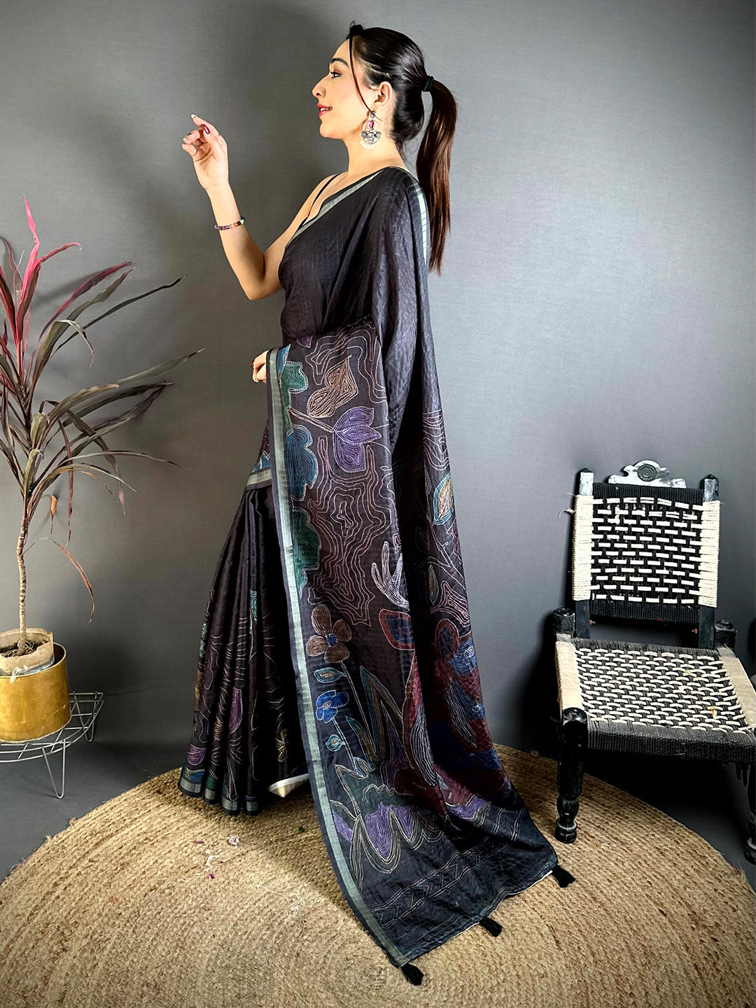 Vibrant Tussar Ghicha Katha Art Saree