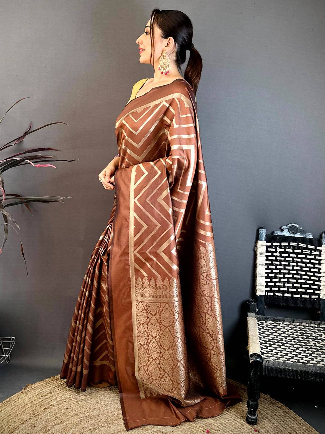 Brown Geometric Zari Weave Banarasi Saree